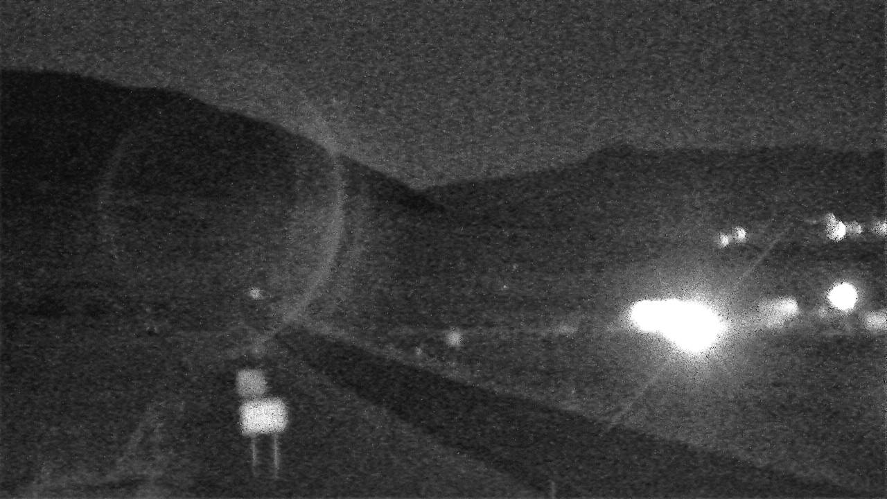 MT-69 & Boulder South traffic camera, view north
