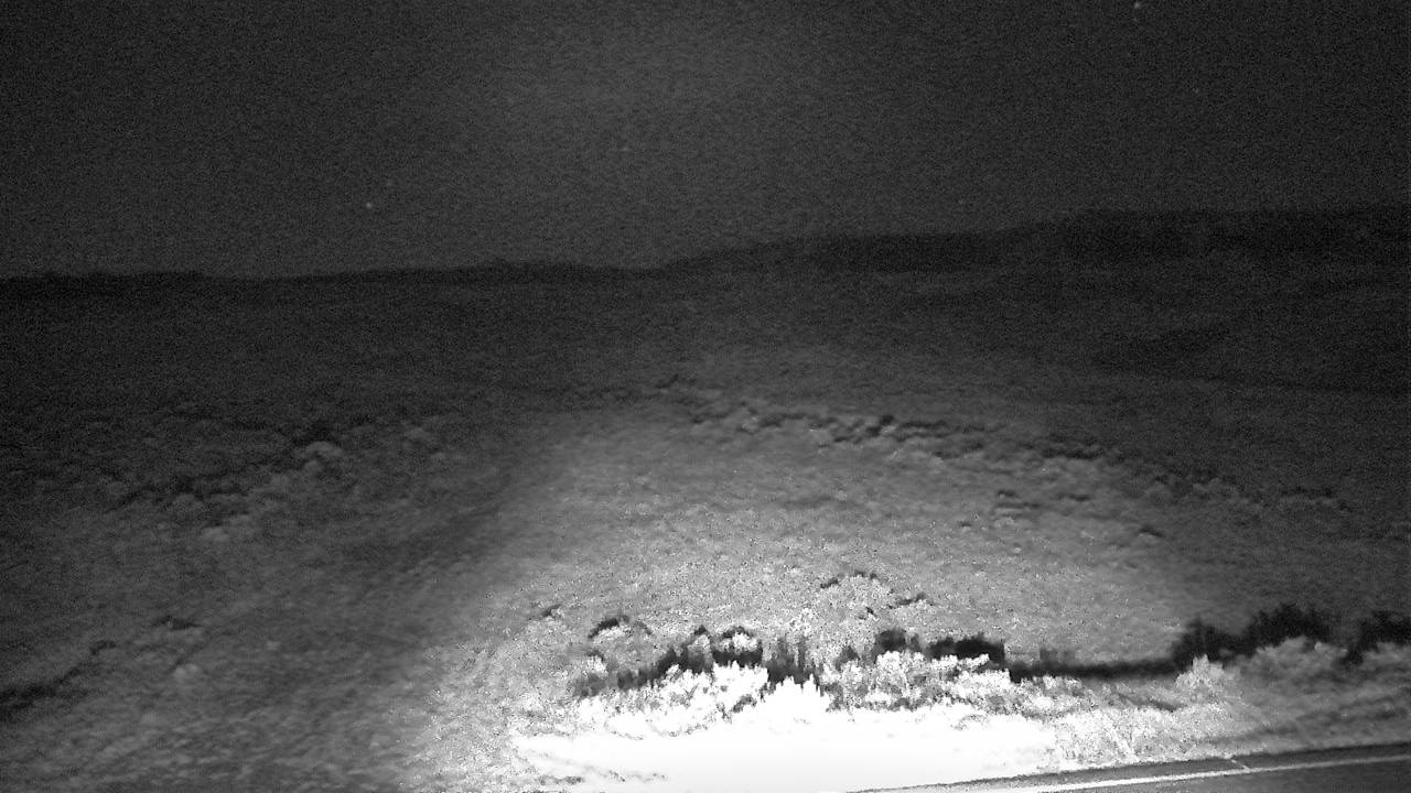 Elev. 2,380 ft traffic camera, McCone County
